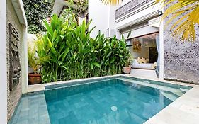 Villa Tiah